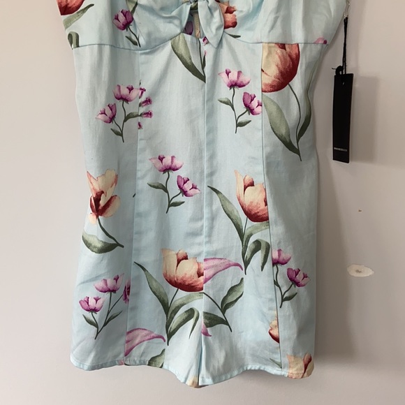 Forever 21 Floral Tank Tie Front Tropical Romper - Picture 3 of 10